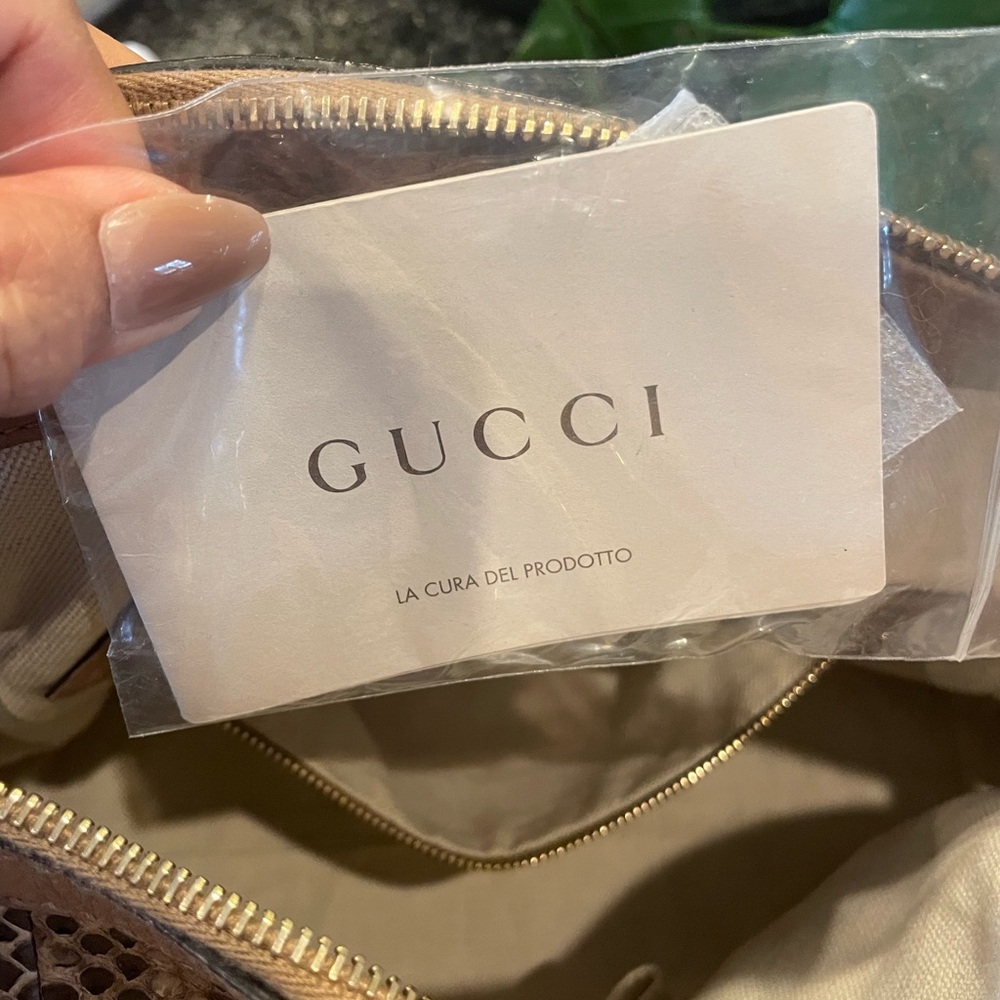 Gucci Bella python hobo - Picture 8 of 8